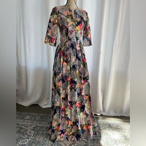 Elegant Floral Tapestry Maxi Dress